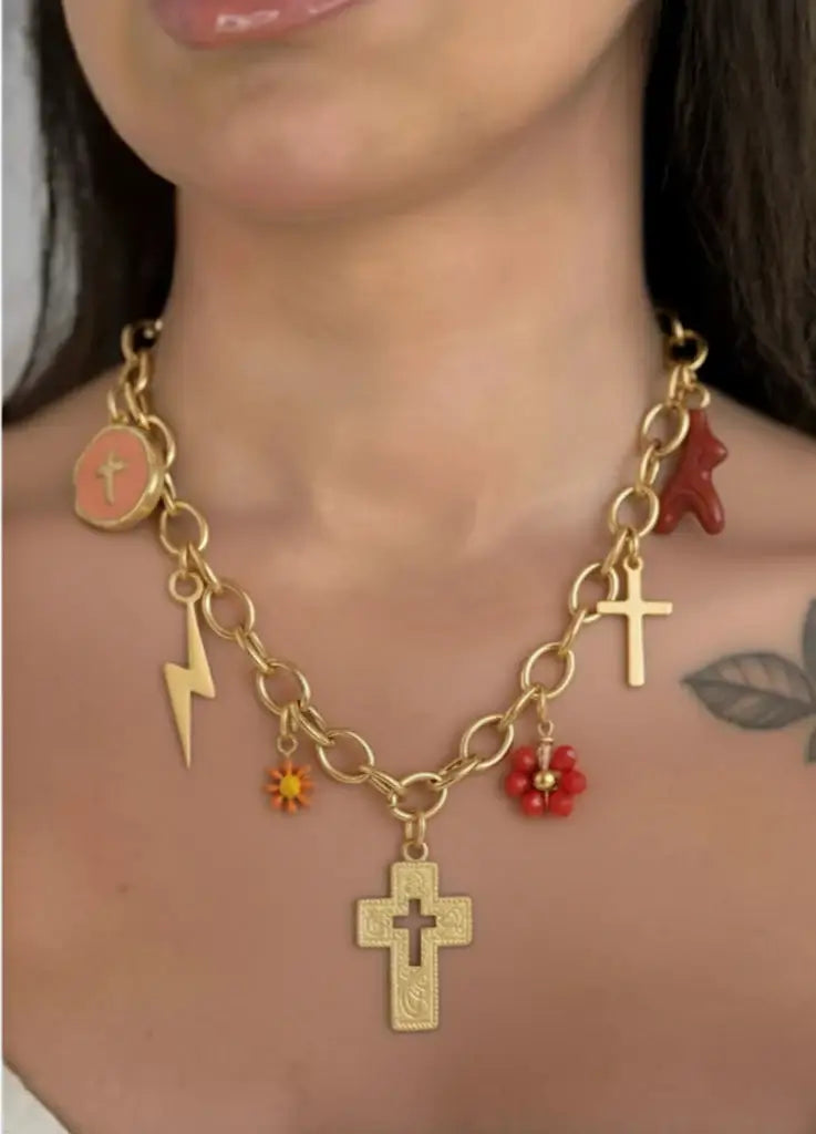 Collier amulettes dorées