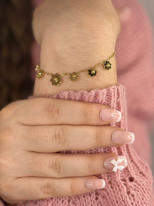 Daisy Gold